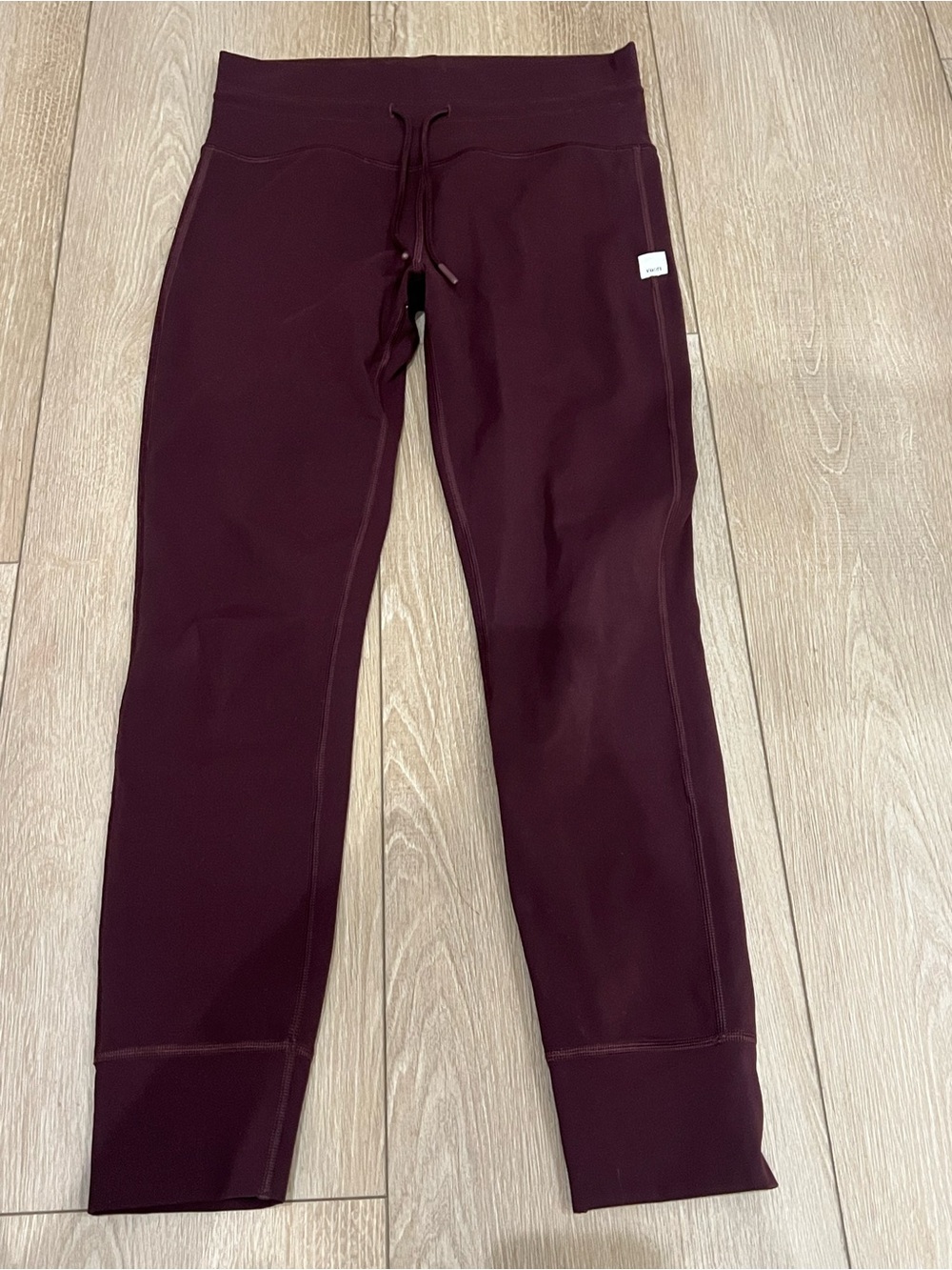 Vuori High-Rise daily Leggings in Ruby size M - Picture 3 of 6